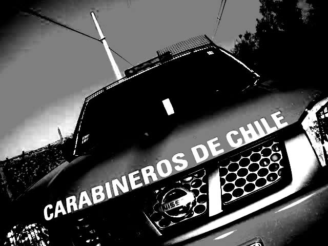 carabineros-camioneta1