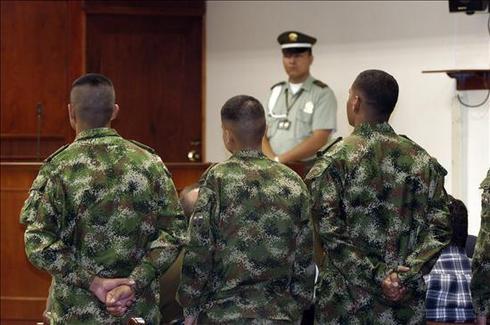 militares-colombianos-detenidos